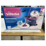 NEW - Vileda Easy Wring Complete Mop Set