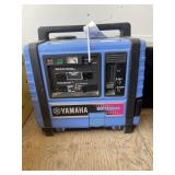 Yamaha EF1000 Generator