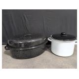 Large oval roaster with rack and soup pot with