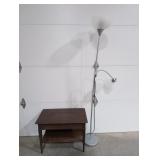 Wooden side table 28' x 17' x 21'  and two