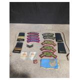 17 Canadian Military Badges