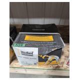 Full Box of 1 1/2' HDG Box nails