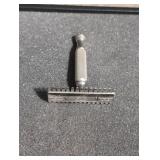 Vintage 1910 Durham duplex safety razor, long