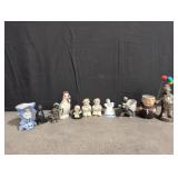 Assortment of knick-knacks