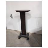 Vintage wood plant stand 14' x 11' base and