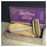 Vintage valet auto strap razor in original box