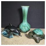 Blue Mountain Pottery vase 9' high, small turtle
