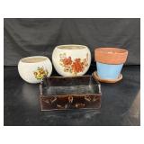 Flower pots