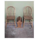 2 wooden chairs 17 1/2' to seat and wooden