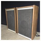 Two Candle 5' Duocone speakers