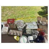 Miscellaneous Glassware, Mugs & Home Decor