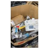 Gaylord/pallet box of assorted return goods