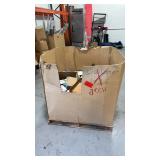 Gaylord/pallet box of assorted return goods