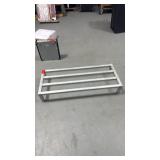 Heavy duty dunnage rack approx 3.5'