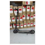 Electric scooter does not turn on no charger