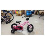 Logo cycles 12' girls Bike pink used