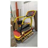 Retro Fitness star trac tread climber used