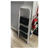Three step folding ladder 01-13000-02 used
