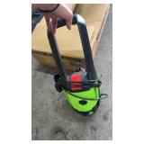 Electric high pressure cleaning machine in green