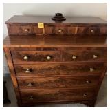 Antique Style Wood Dresser w Mirror