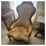 UPHOLSTERED VICTORIAN STYLE PARLOR CHAIR