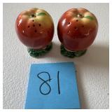 Vintage Maruhon Ware Apple Salt & Pepper Shakers