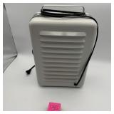 DeLonghi SafeHeat Portable Electric Heater