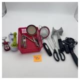 Kitchen Gadget & Utensil Lot