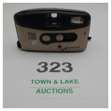 Polaroid Model 200 Land Camera
