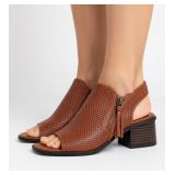 NEW $50 FRYE & CO. WOMEN'S COGNAC HEEL SANDALS 9.5
