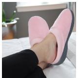 $30 WOMEN'S PILLOWSTEP CLOG SLIPPER SIZE 7.5