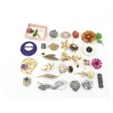Lot of Pins Brooches Metal