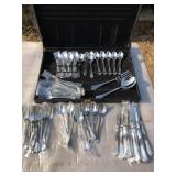 Silverware Set in Case WM Rogers & Sons