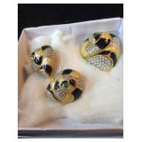 VTG Liz Claiborne  Seashell Clip-On Earrings & Pin