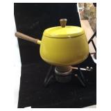 VTG 2qt Yellow Enamel Fondue Pot