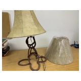 Horseshoe lamp w/ extra lamp shade