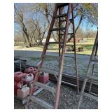 8 ft. Louisville ladder - 300 lb capacity