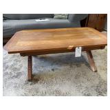 Ranch Oak coffee table - 48' X 26' X 17'