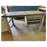 Shop desk - 59' X 29.5' X 30'