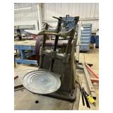 Paint shaker - works