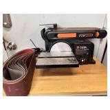 WEN 4'X36' Belt & Disc Sander w/ Belts