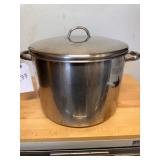 Stainless Steel Pot (18-10) 13' X 9'