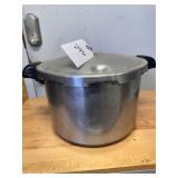 Presto 14' Pressure Cooker
