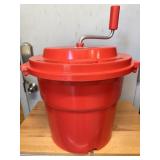 5 gallon Salad Dryer