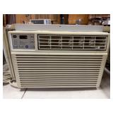 GE 110 A/C Unit 8,000 BTU (works)