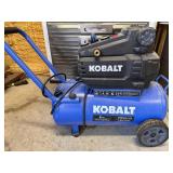 Kobalt Air Compressor 8 gal 4.0 cfm @ 90psi 1.8hp