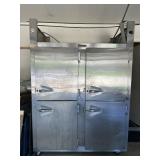 Traulsen 2 Door Warmer