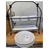 Serving Set w/ Metal Stand & 4 Plates