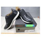 Ladies Shoes - Size 9