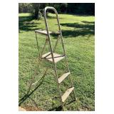 Folding Aluminum Step Ladder